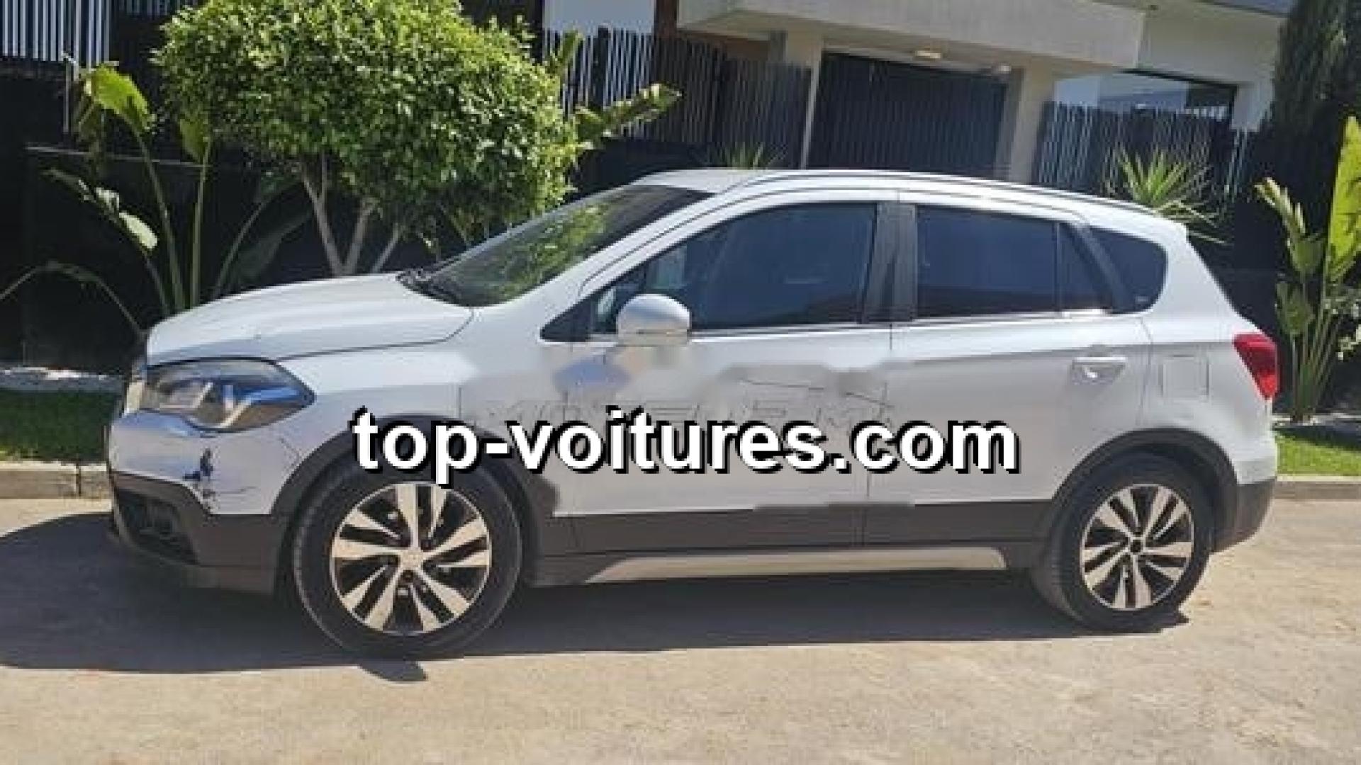 Suzuki S-Cross
