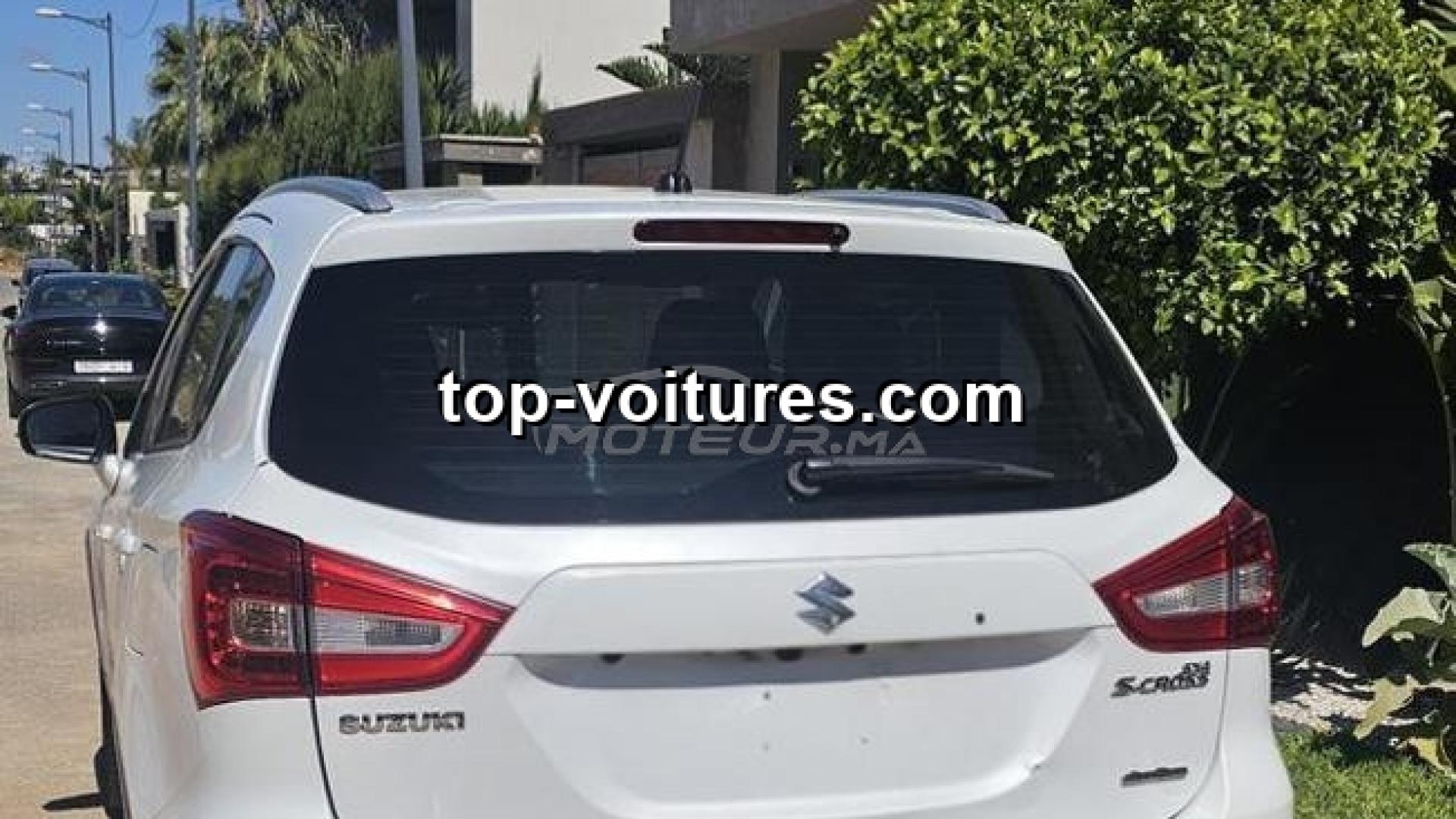 Suzuki S-Cross