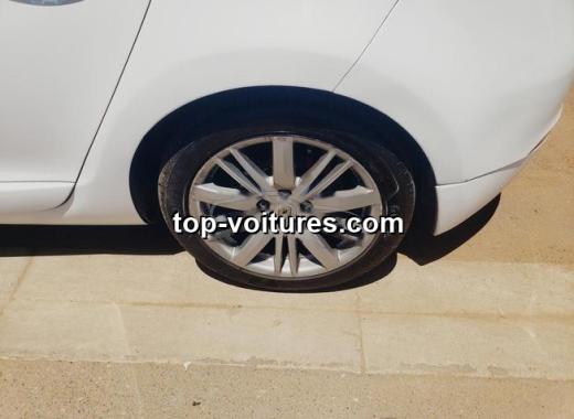 Renault Megane 2015 — photo 3