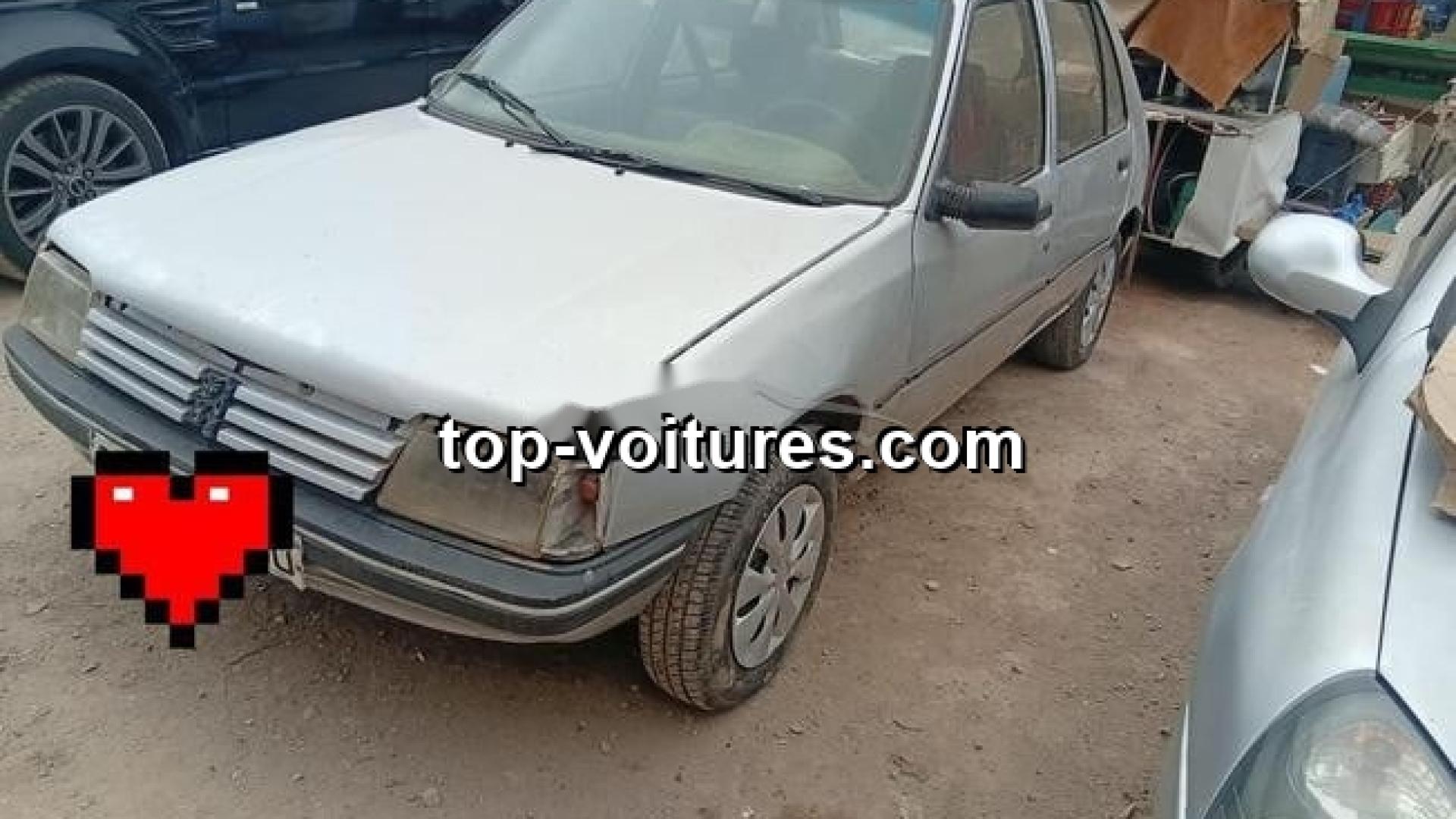 Peugeot 205