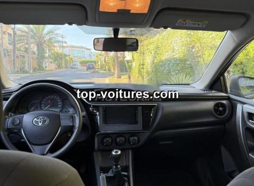 Toyota Corolla 2018 — photo 4