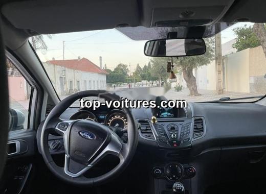 Ford Fiesta 2015 — photo 8