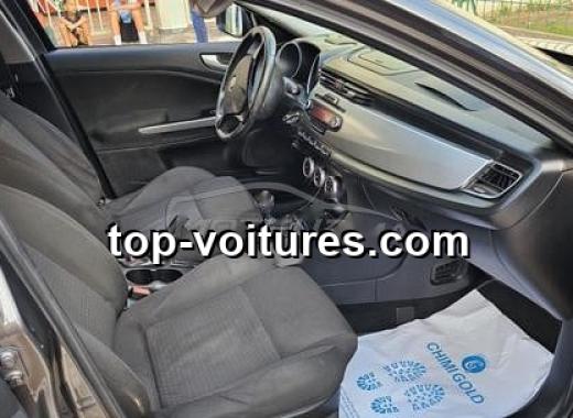 Alfa Romeo Giulietta 2011 — photo 7