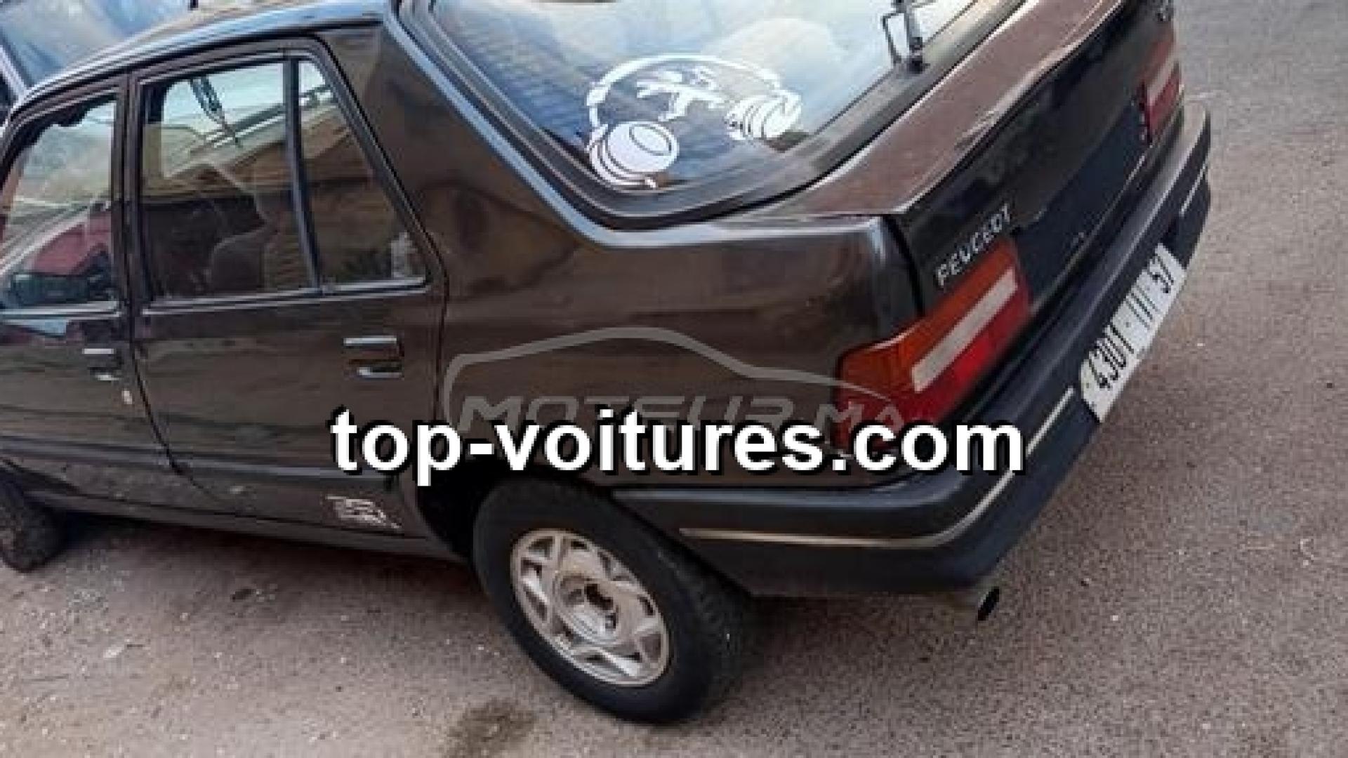Peugeot 309