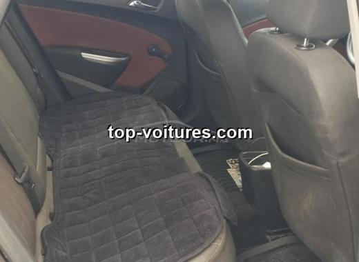 Opel Astra 2010 — photo 4