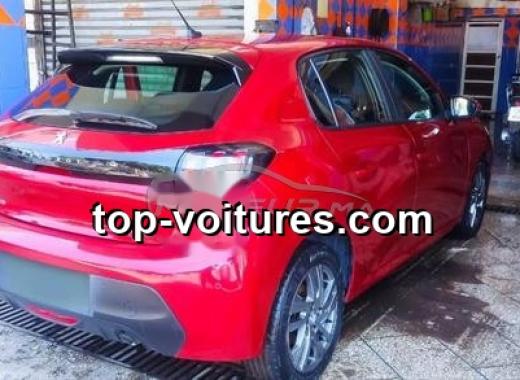Peugeot 208 2022 — photo 6