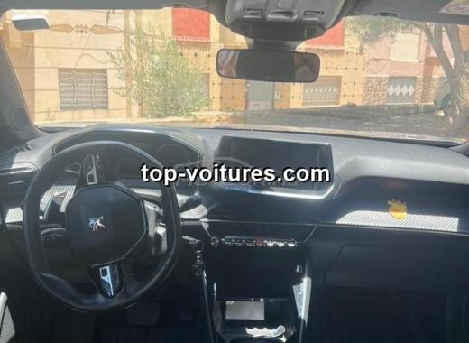 Peugeot 2008 2023 — photo 3