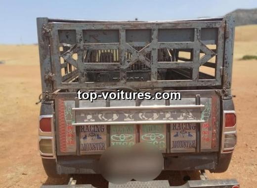 Toyota Hilux 2011 — photo 4