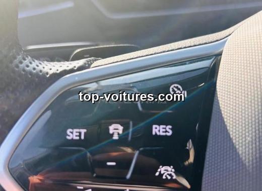 Volkswagen Tiguan 2022 — photo 7