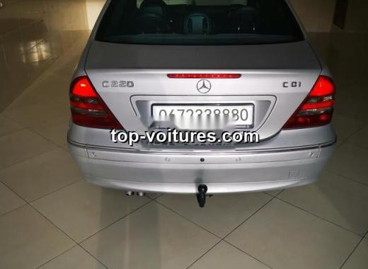 Mercedes 220 2004 — photo 3