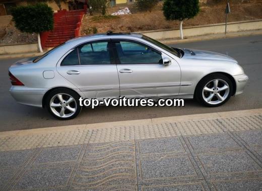Mercedes 220 2004 — photo 5