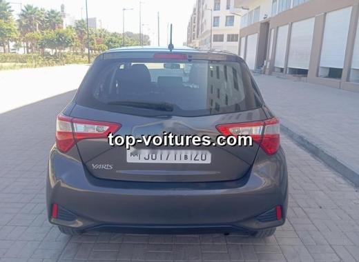 Toyota Yaris 2018 — photo 2