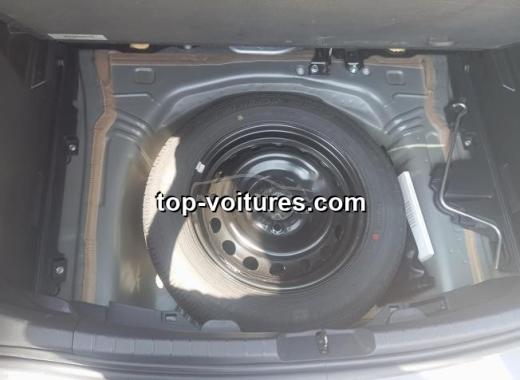 Toyota Yaris 2018 — photo 5