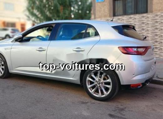 Renault Megane 2018 — photo 2