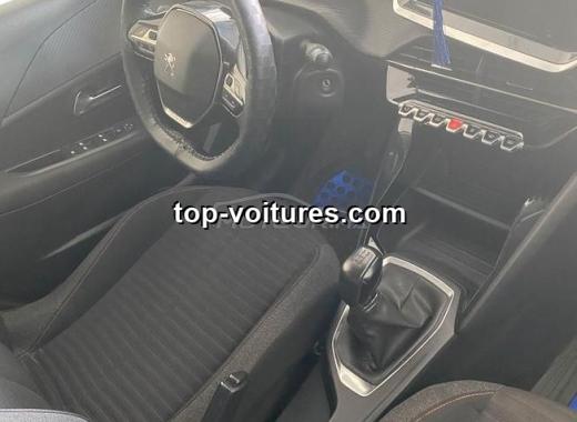 Peugeot 208 2022 — photo 3