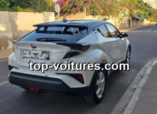 Toyota C-HR 2019 — photo 2