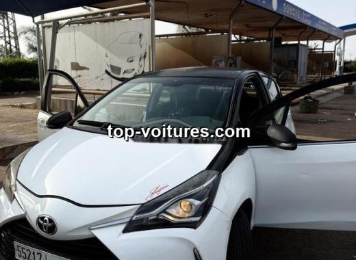 Toyota Yaris 2017 — photo 3