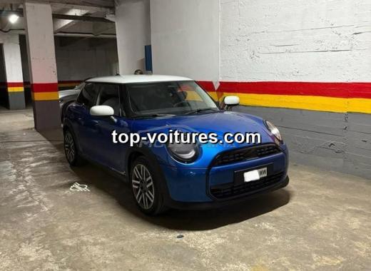 Mini Cooper 2025 — photo 2