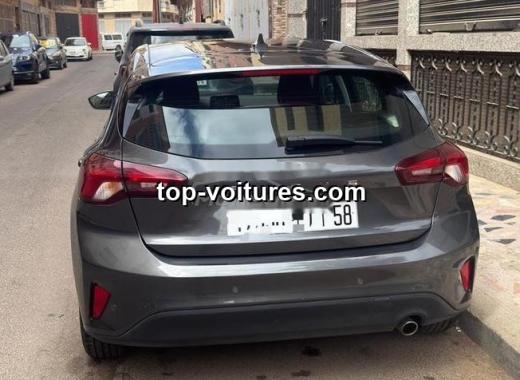 Ford Focus 2023 — photo 2