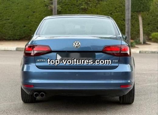 Volkswagen Jetta 2018 — photo 4
