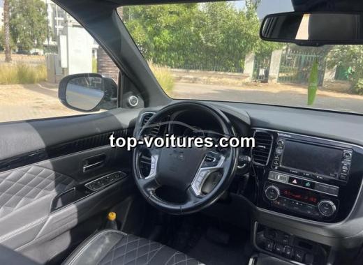 Mitsubishi Outlander 2019 — photo 4