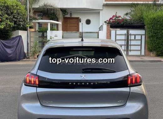 Peugeot 208 2022 — photo 2