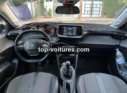 Peugeot 208 2022 — photo 5