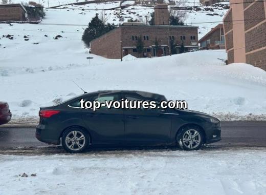 Ford Focus 2016 — photo 2