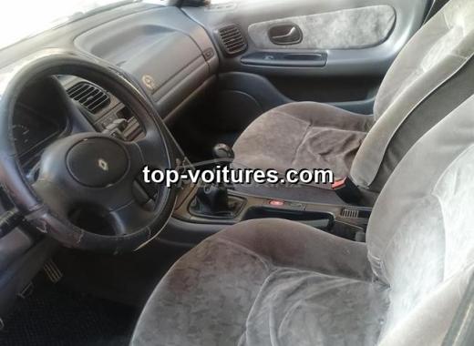 Renault Laguna 1995 — photo 6
