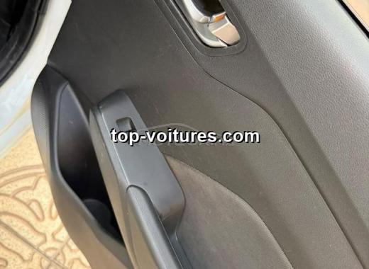 Hyundai Accent 2023 — photo 3