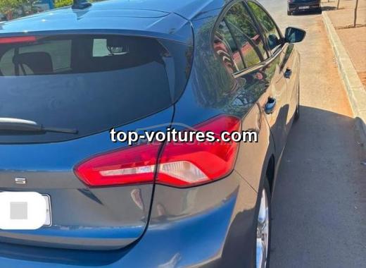 Ford Focus 2021 — photo 2