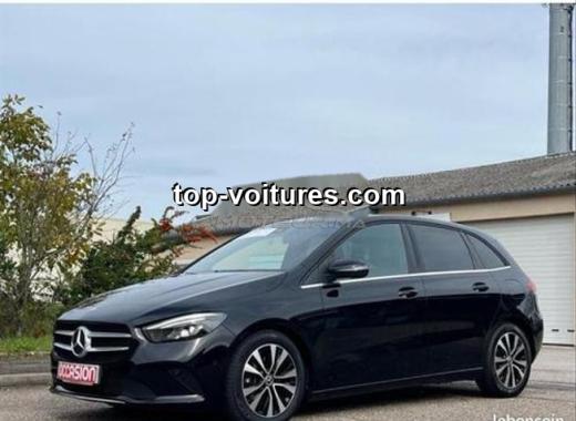 Mercedes 180 2023 — photo 3