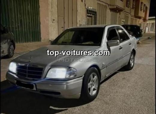 Mercedes-Benz 250