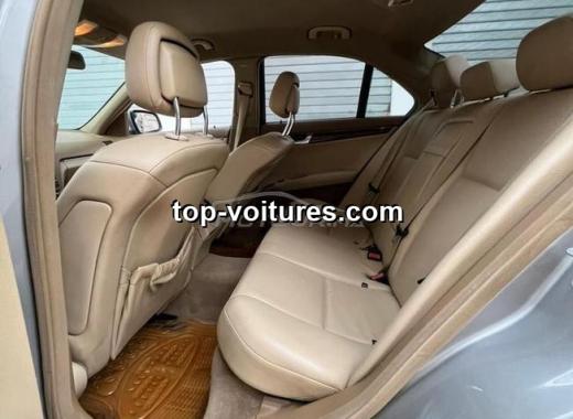 Mercedes 220 2007 — photo 4