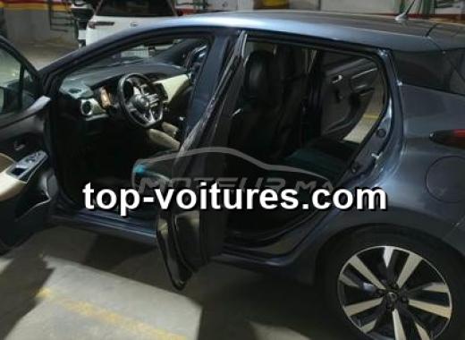Nissan Micra 2018 — photo 2