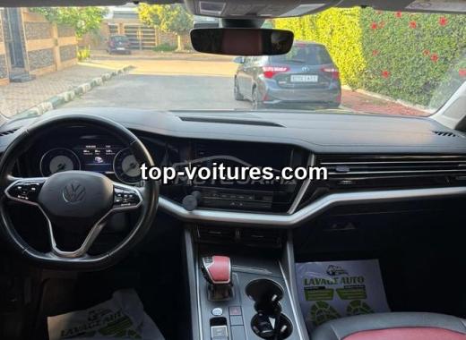 Volkswagen Touareg 2023 — photo 5