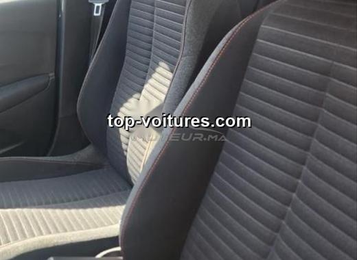 Peugeot 208 2021 — photo 6