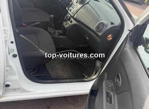 Dacia Sandero 2019 — photo 2
