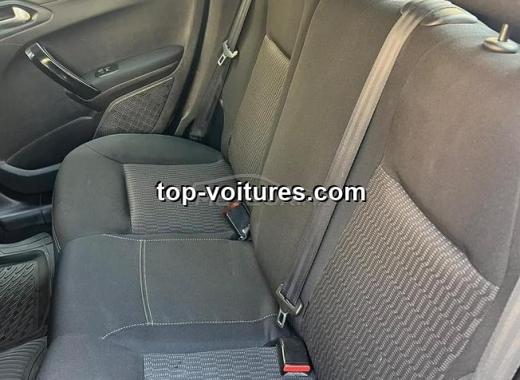 Peugeot 208 2018 — photo 4