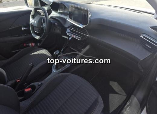 Peugeot 208 2022 — photo 7