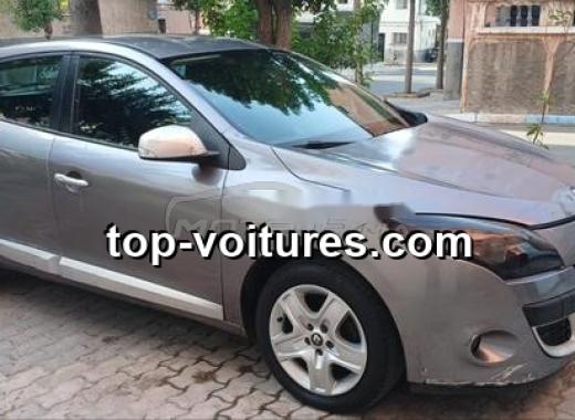 Renault Megane 2011 — photo 2