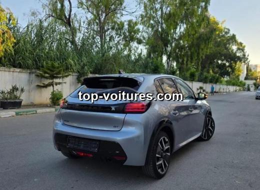 Peugeot 208 2025 — photo 2