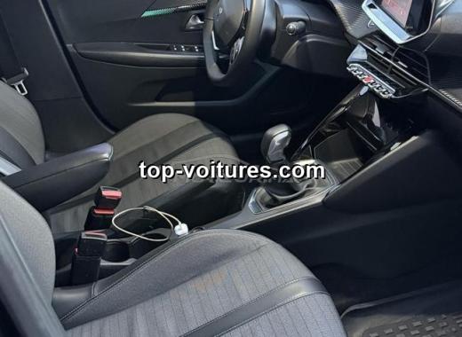 Peugeot 208 2020 — photo 2