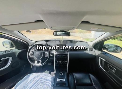 Land Rover Discovery Sport 2015 — photo 3
