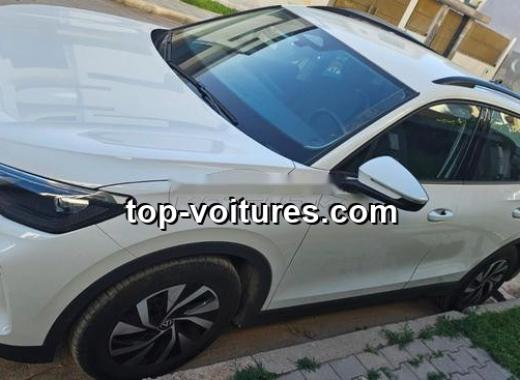 Volkswagen Tiguan 2025 — photo 3