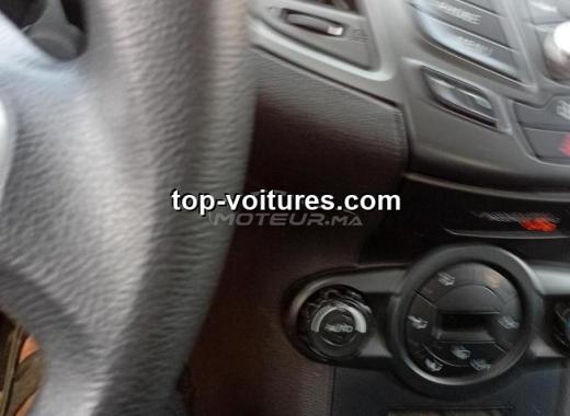 Ford Fiesta 2014 — photo 3