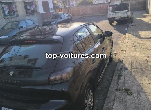 Peugeot 208 2021 — photo 4