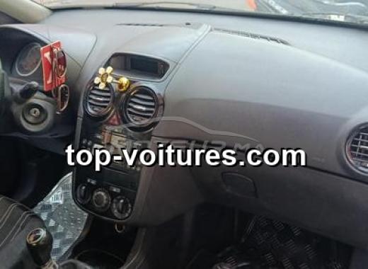 Opel Corsa 2011 — photo 2