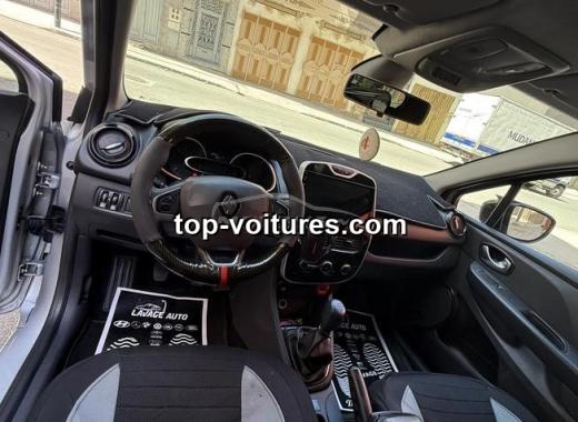 Renault Clio 2021 — photo 7