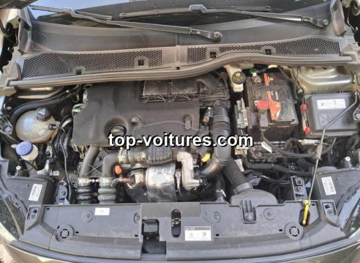 Peugeot 208 2021 — photo 2